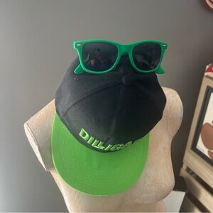 Black and Green Cap with Sunglasses DILLIGF